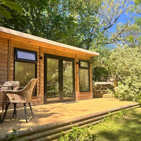 The Mill Lodge Helston Exterior foto